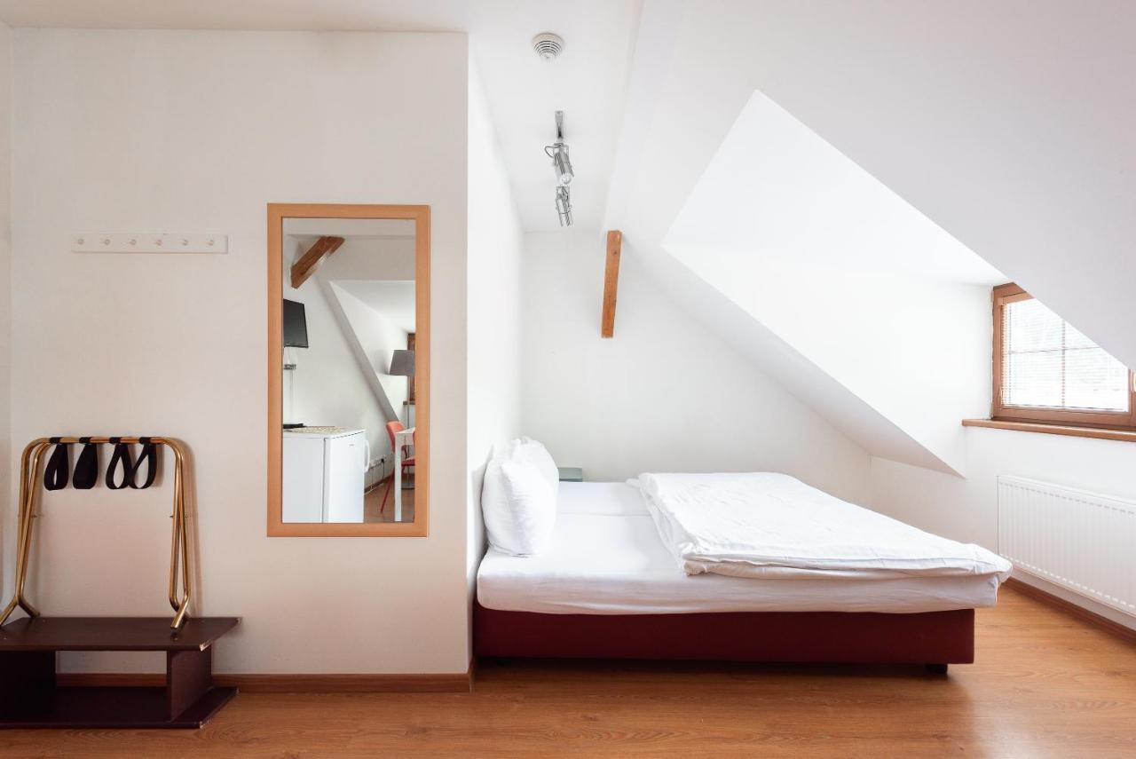 Apartmán Muzeum obchodu Karlštejn Exterior foto
